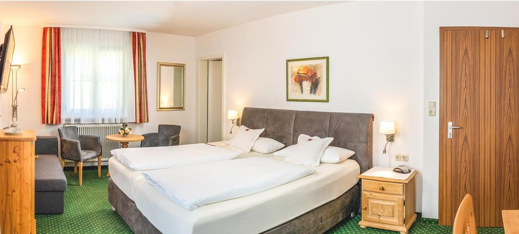 Hotel Steffl Garni Inkl Chiemgau Karte ルーポルディング エクステリア 写真