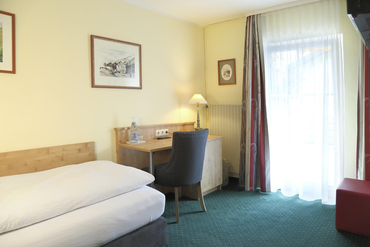 Hotel Steffl Garni Inkl Chiemgau Karte ルーポルディング エクステリア 写真